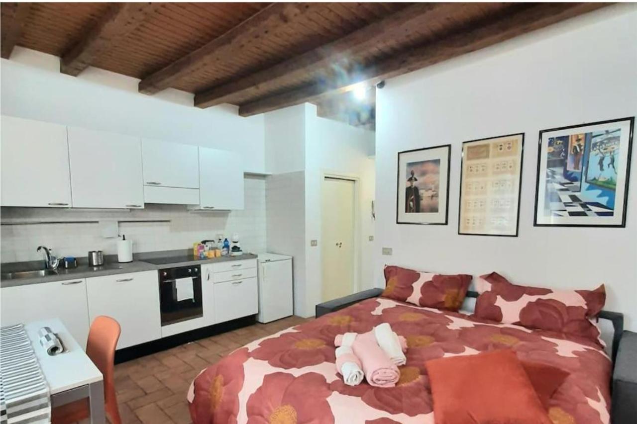 דירות מילאנו Il Rifugio Sui Navigli Con Garage Privato Gratuito Aria Condizionata & Wi-Fi מראה חיצוני תמונה
